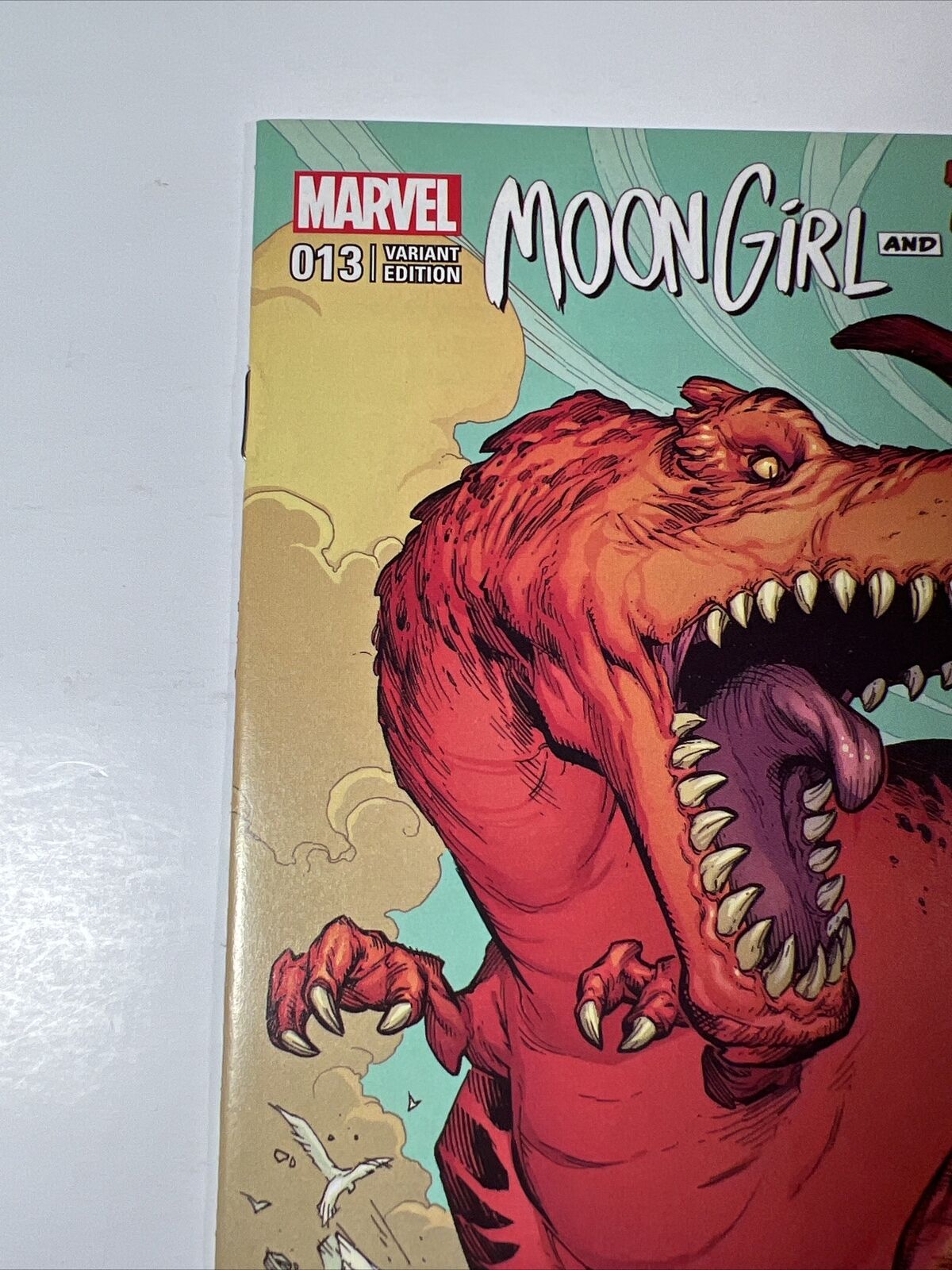 Moon Girl and Devil Dinosaur #13 Incentive Variant  B Cover