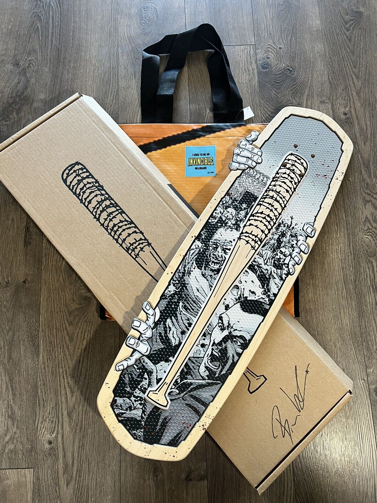 SDCC 2023 Lucille Walking Dead Skateboard SIGNED + Invincible BAG LE150 Skybound